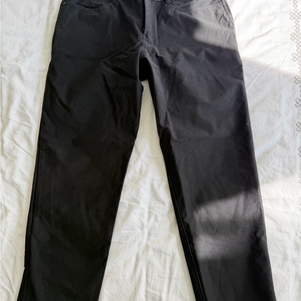 Lululemon Men's Black Pants
